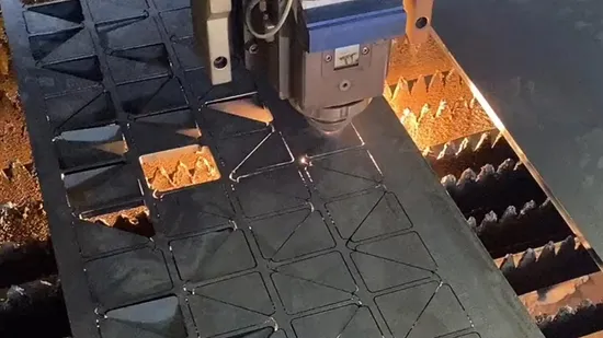 Custom Steel Sheet Metal Fabrication Punching Bending Laser Cutting for Machine Cover 